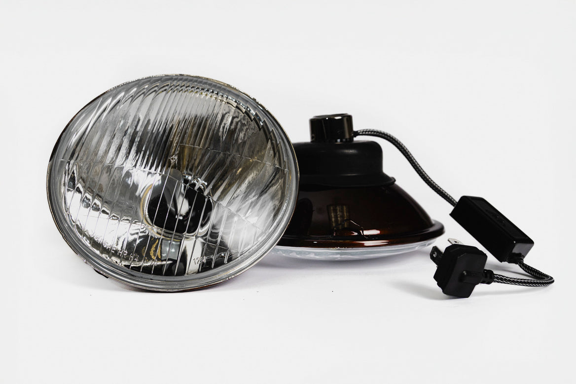 4000/5001 - 5 3/4" Classic Fluted Headlamps LED, 12V (L5C)